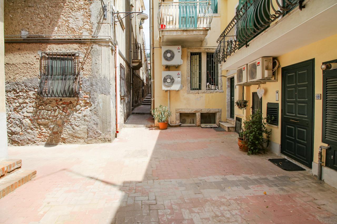 דירות Taormina Sunny Experience מראה חיצוני תמונה